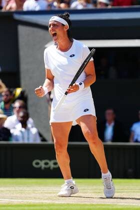 Mandatory Credit: Photo by Javier Garcia Shutterstock (13018057ad) Ons Jabeur celebrates winning the first set during the Ladies Singles Final Wimbledon Tennis Championships, Day 13, The All England Lawn Tennis and Croquet Club, London, UK - 09 Jul 2022 Wimbledon Tennis Championships, Day 13, The All England Lawn Tennis and Croquet Club, London, UK - 09 Jul 2022  Copyright: xJavierxGarcia Shutterstockx 13018057ad