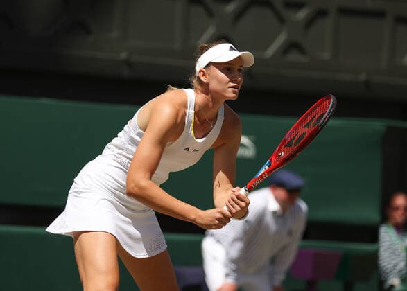 9th July 2022, All England Lawn Tennis and Croquet Club, London, England; Wimbledon Tennis tournament, womens singles final; Elena Rybakina (KAZ) awaits service  ActionPlus12406617 JohnxPatrickxFletcher