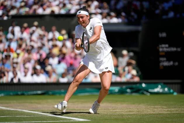 Mandatory Credit: Photo by Dave Shopland Shutterstock (13018053bm) Ons Jabeur during the Ladies Singles Final Wimbledon Tennis Championships, Day 13, The All England Lawn Tennis and Croquet Club, London, UK - 09 Jul 2022 Wimbledon Tennis Championships, Day 13, The All England Lawn Tennis and Croquet Club, London, UK - 09 Jul 2022  Copyright: xDavexShopland Shutterstockx 13018053bm