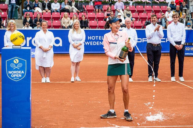 220709 Su Jeong Jang, South Korea, cheers for victory in the womens singles final on day 6 of the WTA Nordea Open on July 9, 2022 in Bastad,  Copyright: CHRISTOFFERxBORGxMATTISSON BB220709CB052