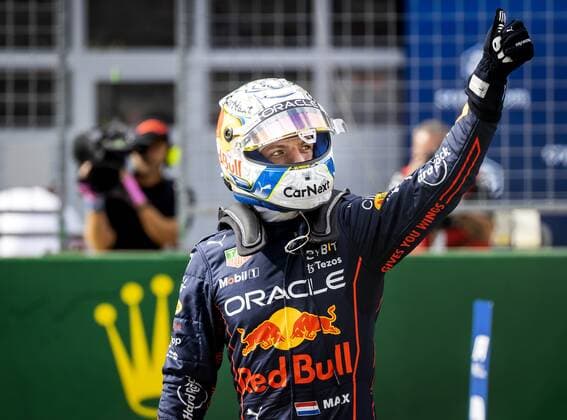 SPIELBERG Max Verstappen 1 with the Oracle Red Bull Racing RB18 Honda after the pre F1 Austrian Grand Prix Sprint race at the Red Bull Ring on July 9, 2022 in Spielberg, Austria ANP SEM VAN DER WAL F1 Grand Prix of Austria Sprint 2022 xVIxANPxSportx xxANPxIVx 451545138 originalFilename: 451545138.jpg