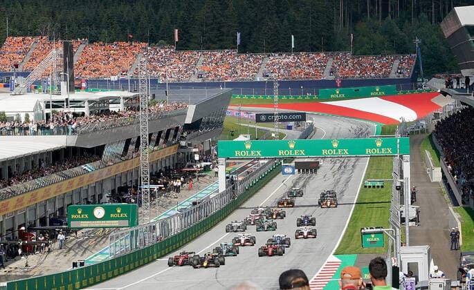 Formula 1 BWT Austrian Grand Prix 2022 09 07 2022, Red Bull Ring , Spielberg, Formula 1 BWT Austrian Grand Prix 2022 , in picture race start Max Verstappen NEL , Oracle Red Bull Racing, Charles Leclerc MCO , Scuderia Ferrari, Carlos Sainz Jr ESP , Scuderia Ferrari, George Russell GBR , Mercedes AMG Petronas Formula One Team, Esteban Ocon FRA , Alpine F1 Team, Kevin Magnussen DNK , Haas F1 Team, Mick Schumacher DEU , Haas F1 Team, Lewis Hamilton GBR , Mercedes AMG Petronas Formula One Team nordphotoxGmbHx xBratic nph00250