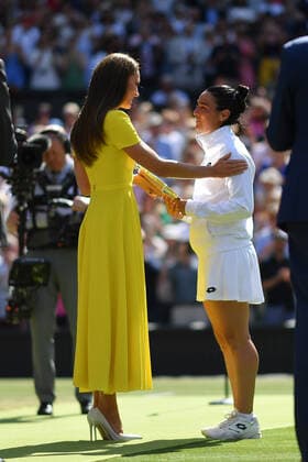 Ons Jabeur (Tun) receiving trophy from Kate Middleton in the women™s final at Wimbledon TENNIS : Wimbledon 2022 : 09 07 2022 AntoineCouvercelle Panoramic 