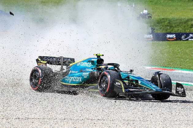 FORMULA 1 - GP of Austria 2022 SPIELBERG,AUSTRIA,09.JUL.22 - MOTORSPORTS, FORMULA 1 - Grand Prix of Austria, Red Bull Ring, sprint race. Image shows Sebastian Vettel (GER Aston Martin). Keywords: crash.  GEPAxpictures xMarioxBuehner