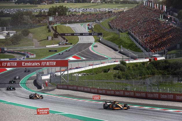 04 NORRIS Lando (gbr), McLaren F1 Team MCL36, action 03 RICCIARDO Daniel (aus), McLaren F1 Team MCL36, action during the Formula 1 Rolex Grosser Preis Von Osterreich 2022, 2022 Austrian Grand Prix, 11th round of the 2022 FIA Formula One World Championship, WM, Weltmeisterschaft from July 8 to 10, 2022 on the Red Bull Ring, in Spielberg, Austria - F1 - AUSTRIAN GRAND PRIX 2022 DPPI Panoramic 00122026__R3_1986