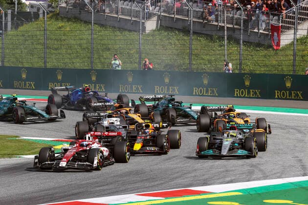 Start, Sprint Qualifying, 77 Valtteri Bottas FIN, Alfa Romeo F1 Team ORLEN , 11 Sergio Perez MEX, Oracle Red Bull Racing , 44 Lewis Hamilton GBR, Mercedes AMG Petronas F1 Team , F1 Grand Prix of Austria at Red Bull Ring on July 9, 2022 in Spielberg, Austria Photo by HOCH ZWEI Spielberg Austria