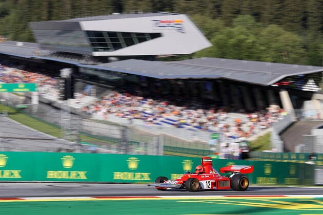 FORMULA 1 - GP of Austria 2022 SPIELBERG,AUSTRIA,09.JUL.22 - MOTORSPORTS, FORMULA 1 - Grand Prix of Austria, Red Bull Ring, Red Bull Legends Parade warm-up. Image shows Mathias Lauda (AUT) in a historic Ferrari of Niki Lauda.  GEPAxpictures xChristianxWalgram