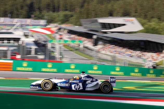 FORMULA 1 - GP of Austria 2022 SPIELBERG,AUSTRIA,09.JUL.22 - MOTORSPORTS, FORMULA 1 - Grand Prix of Austria, Red Bull Ring, Red Bull Legends Parade warm-up. Image shows Riccardo Patrese in a historic Brabham BMW.  GEPAxpictures xChristianxWalgram