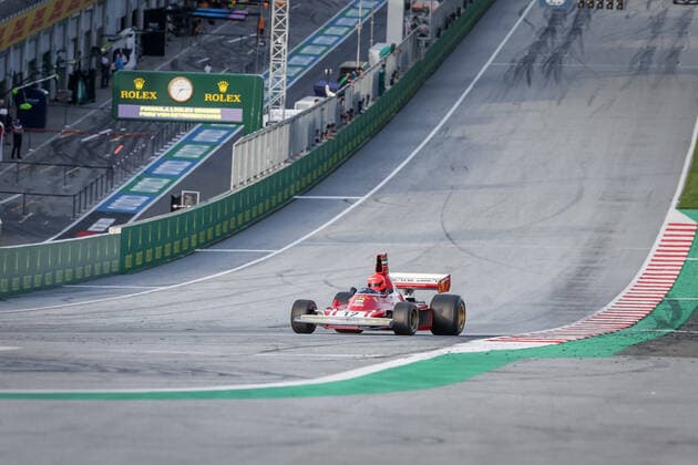 FORMULA 1 - GP of Austria 2022 SPIELBERG,AUSTRIA,09.JUL.22 - MOTORSPORTS, FORMULA 1 - Grand Prix of Austria, Red Bull Ring, Red Bull Legends Parade warm-up. Image shows Matthias Lauda (AUT).  GEPAxpictures xManfredxBinder