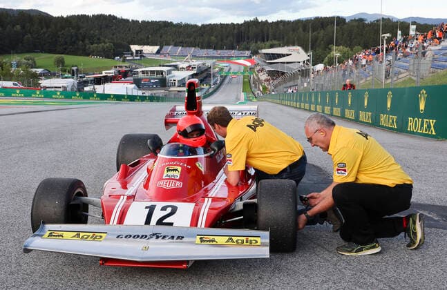 FORMULA 1 - GP of Austria 2022 SPIELBERG,AUSTRIA,09.JUL.22 - MOTORSPORTS, FORMULA 1 - Grand Prix of Austria, Red Bull Ring, Red Bull Legends Parade warm-up. Image shows Mathias Lauda.  GEPAxpictures xWolfgangxGrebien