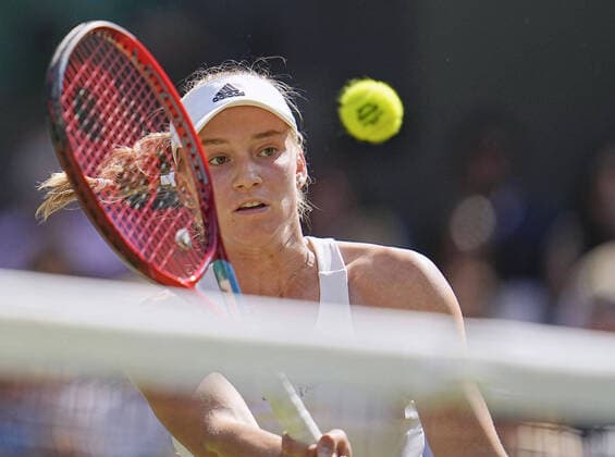 Tennis: Wimbledon championships Elena Rybakina of Kazakhstan plays against Ons Jabeur of Tunisia in the women s singles final at the Wimbledon tennis championships in London on July 9, 2022.  A14AA0001312811P