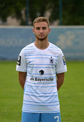 09 07 2022, football 3 league 2022 2023, TSV 1860 Munich at Grünwalder Strasse in Munich, portrait date 2022 2023, Niklas Lang TSV 1860 Munich