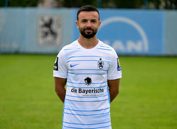 09 07 2022, football 3 league 2022 2023, TSV 1860 Munich at Grünwalder Strasse in Munich, portrait date 2022 2023, Albi Vrenezi TSV 1860 Munich