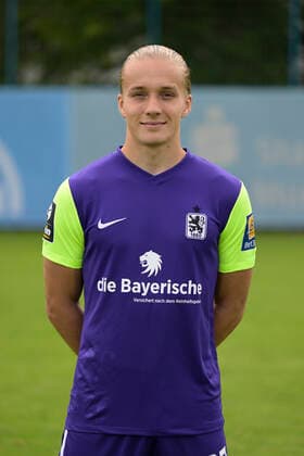 09 07 2022, football 3 league 2022 2023, TSV 1860 Munich at Grünwalder Strasse in Munich, portrait date 2022 2023, goalkeeper Julius Schmid TSV 1860 Munich