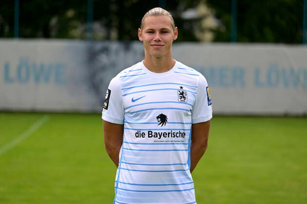 09 07 2022, football 3 league 2022 2023, TSV 1860 Munich at Grünwalder Strasse in Munich, portrait date 2022 2023, Fynn Lakenmacher TSV 1860 Munich