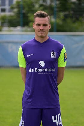 09 07 2022, football 3 league 2022 2023, TSV 1860 Munich at Grünwalder Strasse in Munich, portrait date 2022 2023, goalkeeper Tom Kretzschmar 1860 Munich