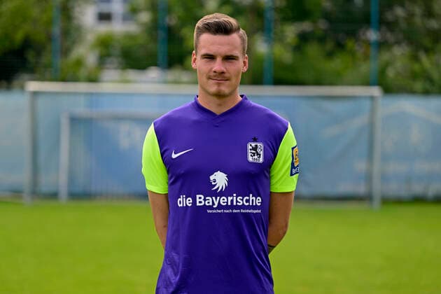 09 07 2022, football 3 league 2022 2023, TSV 1860 Munich at Grünwalder Strasse in Munich, portrait date 2022 2023, goalkeeper Tom Kretzschmar 1860 Munich