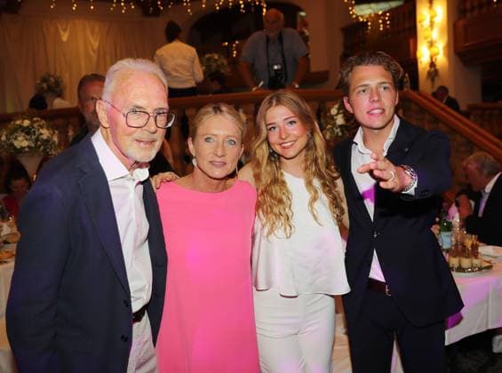33 Kaiser Cup in Bad Griesbach Gala Evening Meeting of the Eagles in Bad Griesbach Heidi and Franz Beckenbauer with their children Francesca and Joel Bad Griesbach Bavaria Germany Hotel Maximillian
