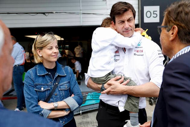 Toto Wolff AUT, Mercedes AMG Petronas F1 Team and his wife Susie Wolff GBR , F1 Grand Prix of Austria at Red Bull Ring on July 10, 2022 in Spielberg, Austria Photo by HOCH ZWEI Spielberg Austria