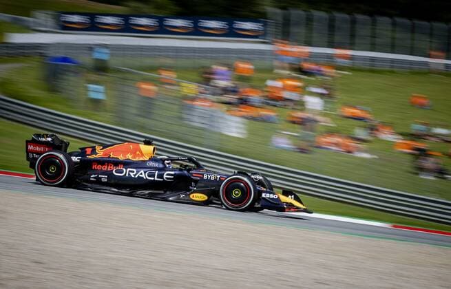 SPIELBERG Max Verstappen 1 with the Oracle Red Bull Racing RB18 Honda during the Austrian Grand Prix at the Red Bull Ring on July 10, 2022 in Spielberg, Austria ANP SEM VAN DER WAL F1 Grand Prix of Austria 2022 xVIxANPxSportx xxANPxIVx 451594446 originalFilename: 451594446.jpg