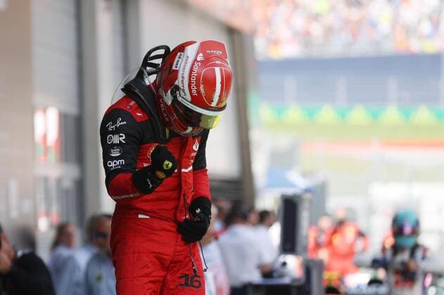 FORMULA 1 - GP of Austria 2022 SPIELBERG,AUSTRIA,10.JUL.22 - MOTORSPORTS, FORMULA 1 - Grand Prix of Austria, Red Bull Ring. Image shows the rejoicing of Charles Leclerc (Ferrari).  GEPAxpictures xChristianxWalgram