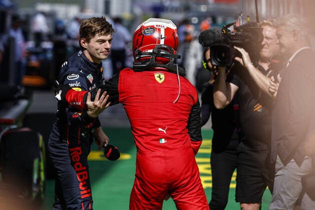VERSTAPPEN Max (ned), Red Bull Racing RB18, portrait LECLERC Charles (mco), Scuderia Ferrari F1-75, portrait clebration victory during the Formula 1 Rolex Grosser Preis Von Osterreich 2022, 2022 Austrian Grand Prix, 11th round of the 2022 FIA Formula One World Championship, WM, Weltmeisterschaft from July 8 to 10, 2022 on the Red Bull Ring, in Spielberg, Austria - F1 - AUSTRIAN GRAND PRIX 2022 - RACE DPPI Panoramic 00122027__R3_3915