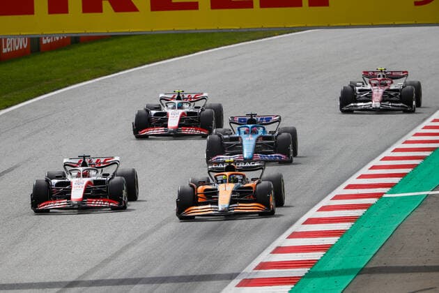20 MAGNUSSEN Kevin (den), Haas F1 Team VF-22 Ferrari, 04 NORRIS Lando (gbr), McLaren F1 Team MCL36, 14 ALONSO Fernando (spa), Alpine F1 Team A522, 47 SCHUMACHER Mick (ger), Haas F1 Team VF-22 Ferrari, action during the Formula 1 Rolex Grosser Preis Von Osterreich 2022, 2022 Austrian Grand Prix, 11th round of the 2022 FIA Formula One World Championship, WM, Weltmeisterschaft from July 8 to 10, 2022 on the Red Bull Ring, in Spielberg, Austria - F1 - AUSTRIAN GRAND PRIX 2022 - RACE DPPI Panoramic  00122027__V2_3200