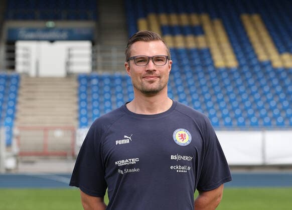 Florian Brand Team doctor Eintracht Braunschweig 2 BL, portrait date 2022 2023