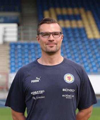 Florian Brand Team doctor Eintracht Braunschweig 2 BL, portrait date 2022 2023