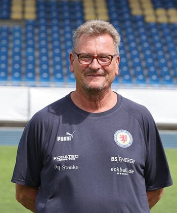 Zeugwart and bus driver Christian Skolik Eintracht Braunschweig 2 BL, Portraettermin 2022 2023