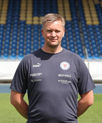 Holm Stelzer Team manager Eintracht Braunschweig 2 BL, portrait date 2022 2023