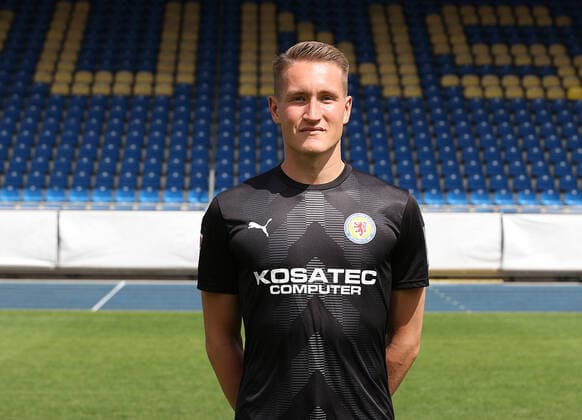 Ron Thorben Hoffmann Eintracht Braunschweig 2 BL, portrait date 2022 2023