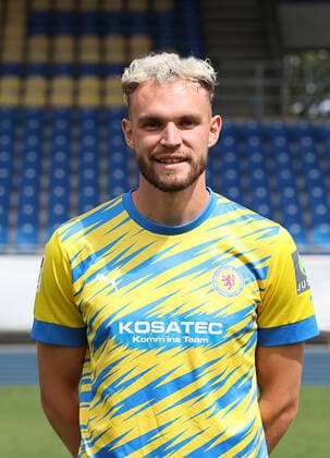 Philipp Strompf Eintracht Braunschweig 2 BL, portrait date 2022 2023