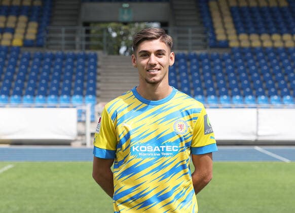 Mehmet Ibrahimi Eintracht Braunschweig 2 BL, portrait date 2022 2023