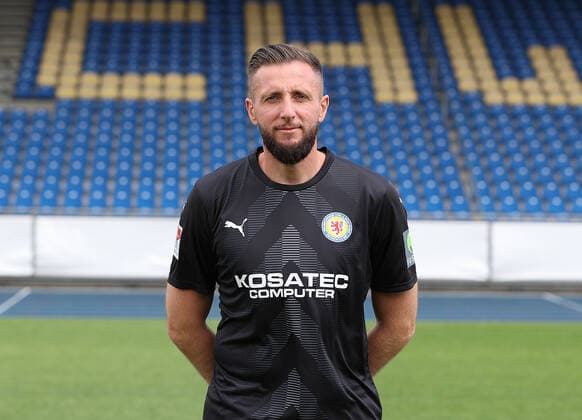 Jasmin Fejzic Eintracht Braunschweig 2 BL, portrait date 2022 2023