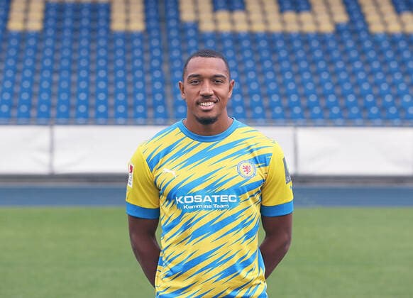 Anton Leander Donkor Eintracht Braunschweig 2 BL, portrait date 2022 2023