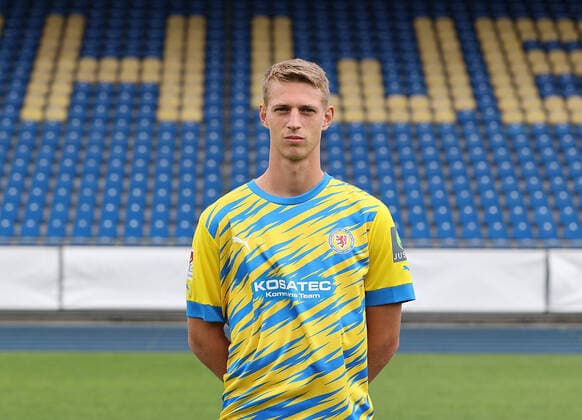 Lion Lauberbach Eintracht Braunschweig 2 BL, portrait date 2022 2023