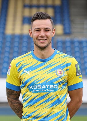 Niko Kijewski Eintracht Braunschweig 2 BL, portrait date 2022 2023