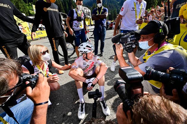 Luxembourgish Bob Jungels of AG2R Citroen celebrates after winning stage nine of the Tour de France cycling race, a 183km race from Aigle to Chatel les Portes du Soleil, France, on Sunday 10 July 2022. This year s Tour de France takes place from 01 to 24 July 2022. POOL - UK OUT PETExGODING  x37205195x