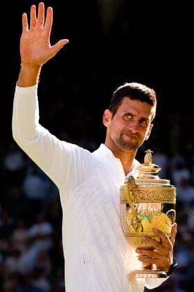 Mandatory Credit: Photo by Ella Ling Shutterstock (13018059eu) Novak Djokovic lifts the trophy after winning the Men s Singles FInal Wimbledon Tennis Championships, Day 14, The All England Lawn Tennis and Croquet Club, London, UK - 10 Jul 2022 Wimbledon Tennis Championships, Day 14, The All England Lawn Tennis and Croquet Club, London, UK - 10 Jul 2022  Copyright: xEllaxLing Shutterstockx 13018059eu