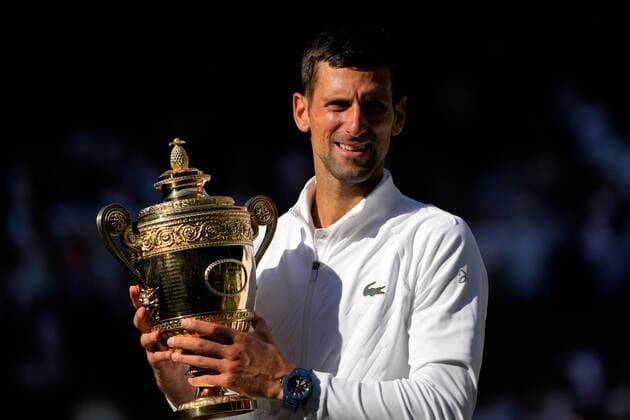 Mandatory Credit: Photo by Dave Shopland Shutterstock (13018058ft) Novak Djokovic lifts the trophy after winning the Men s Singles FInal Wimbledon Tennis Championships, Day 14, The All England Lawn Tennis and Croquet Club, London, UK - 10 Jul 2022 Wimbledon Tennis Championships, Day 14, The All England Lawn Tennis and Croquet Club, London, UK - 10 Jul 2022  Copyright: xDavexShopland Shutterstockx 13018058ft