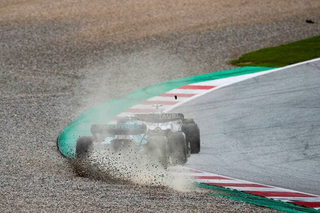 5 Sebastian Vettel DEU, Aston Martin Aramco Cognizant F1 Team , 22 Yuki Tsunoda JPN, Scuderia AlphaTauri , F1 Grand Prix of Austria at Red Bull Ring on July 10, 2022 in Spielberg, Austria Photo by HOCH ZWEI Spielberg Austria