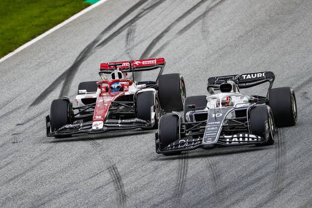77 BOTTAS Valtteri (fin), Alfa Romeo F1 Team ORLEN C42, 10 GASLY Pierre (fra), Scuderia AlphaTauri AT03, action during the Formula 1 Rolex Grosser Preis Von Osterreich 2022, 2022 Austrian Grand Prix, 11th round of the 2022 FIA Formula One World Championship, WM, Weltmeisterschaft from July 8 to 10, 2022 on the Red Bull Ring, in Spielberg, Austria - F1 - AUSTRIAN GRAND PRIX 2022 - RACE DPPI Panoramic 00122027__V2_3072