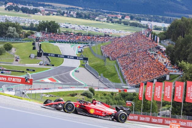 10 07 2022, Red Bull Ring, Spielberg, AUT, FIA, Formula One, Austrian Grand Prix, race, in picture Carlos Sainz ESP, Ferrari Carlos Sainz of Spain during the race for the Austrian FIA Formula One Grand Prix at the Red Bull Ring in Spielberg, Austria on 2022 07 10 Expa Spielberg EP_ang