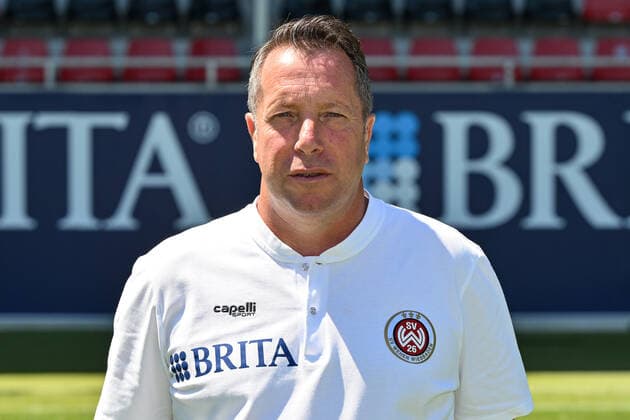 08 07 2022, xjhx, football 3 league, SV Wehen Wiesbaden photo appointment season 2022 23 emspor, v l coach Markus Kauczinksi SV Wehen Wiesbaden DFL DFB REGULATES PROHIBIT ANY USE OF PHOTOGRAPHS as IMAGE SEQUENCES and or QUASI VIDEO Wiesbaden