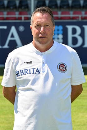 08 07 2022, xjhx, football 3 league, SV Wehen Wiesbaden photo appointment season 2022 23 emspor, v l coach Markus Kauczinksi SV Wehen Wiesbaden DFL DFB REGULATES PROHIBIT ANY USE OF PHOTOGRAPHS as IMAGE SEQUENCES and or QUASI VIDEO Wiesbaden