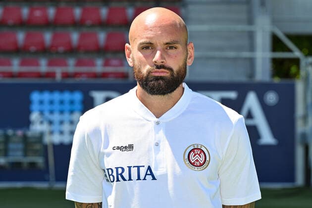 08 07 2022, xjhx, football 3 league, SV Wehen Wiesbaden photo appointment season 2022 23 emspor, v l Co coach Giuliano Modica SV Wehen Wiesbaden DFL DFB REGULATES PROHIBIT ANY USE OF PHOTOGRAPHS as IMAGE SEQUENCES and or QUASI VIDEO Wiesbaden