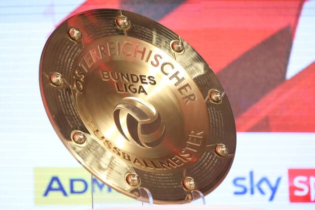 SOCCER - BL, press conference, PK, Pressekonferenz VIENNA,AUSTRIA,11.JUL.22 - SOCCER - ADMIRAL Bundesliga, season opening, press conference. Image shows the Bundesliga trophy.  GEPAxpictures xArminxRauthner