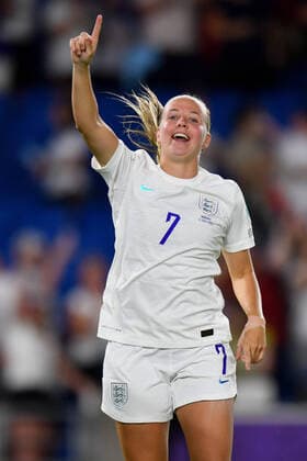 Football - 2022 UEFA Women™s European Championship, EM, Europameisterschaft Finals - Group A - Round Two - England vs Norway - Falmer (Amex) Stadium, Brighton - Sunday 11th July 2022 England s hat trick hero Beth Mead celebrates with the fans at the end of the game. COLORSPORT Ashley Western 
