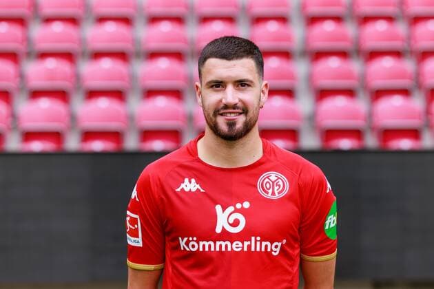 Mainz, MEWA Arena, 11 07 2022, team photo 1 Bundesliga 1 FSV Mainz 05, Aaron Martin 3